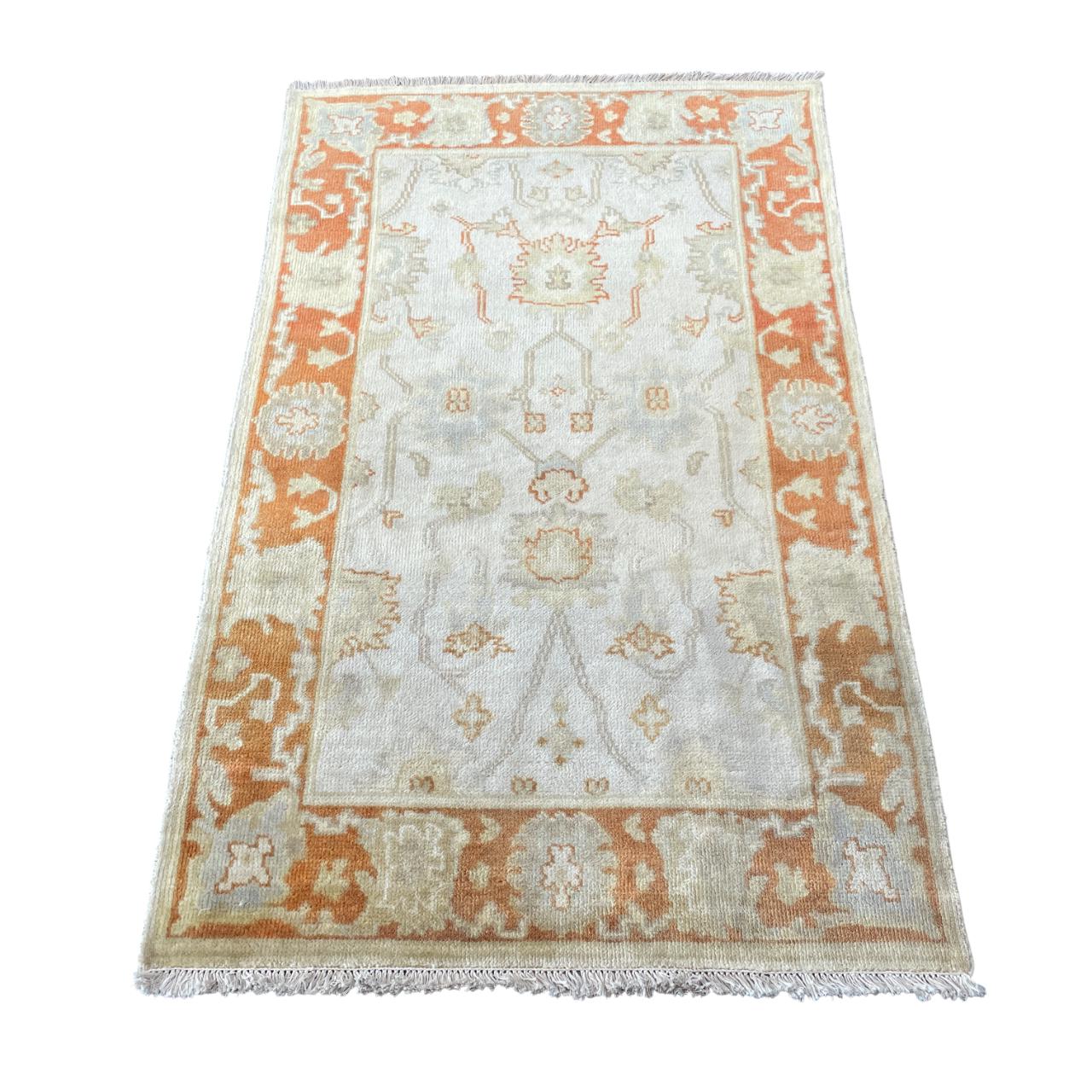 3'3"x5'3" Handmade Wool Rug – Soft Ivory & Rust Turkish Oushak Style