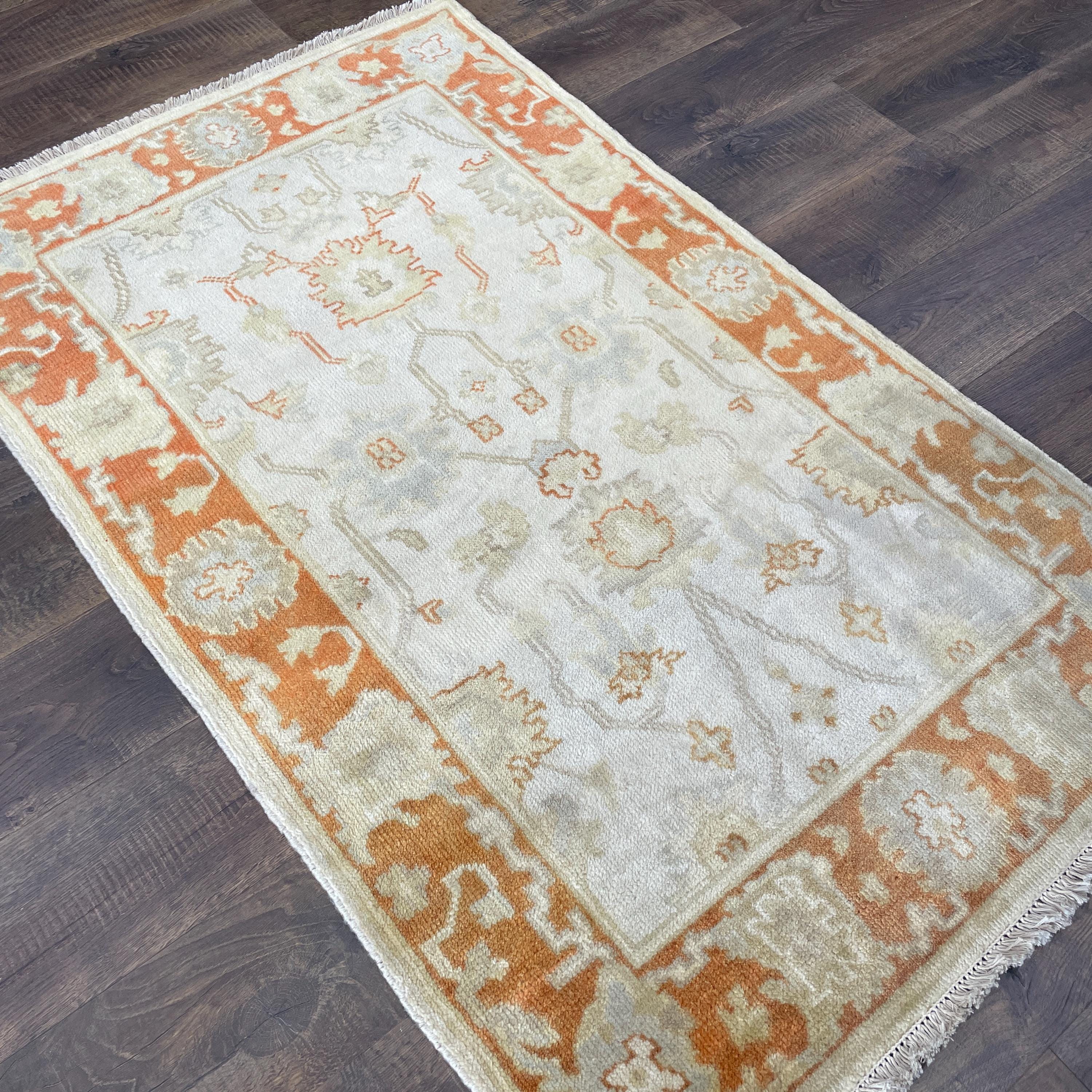 3'3"x5'3" Handmade Wool Rug – Soft Ivory & Rust Turkish Oushak Style