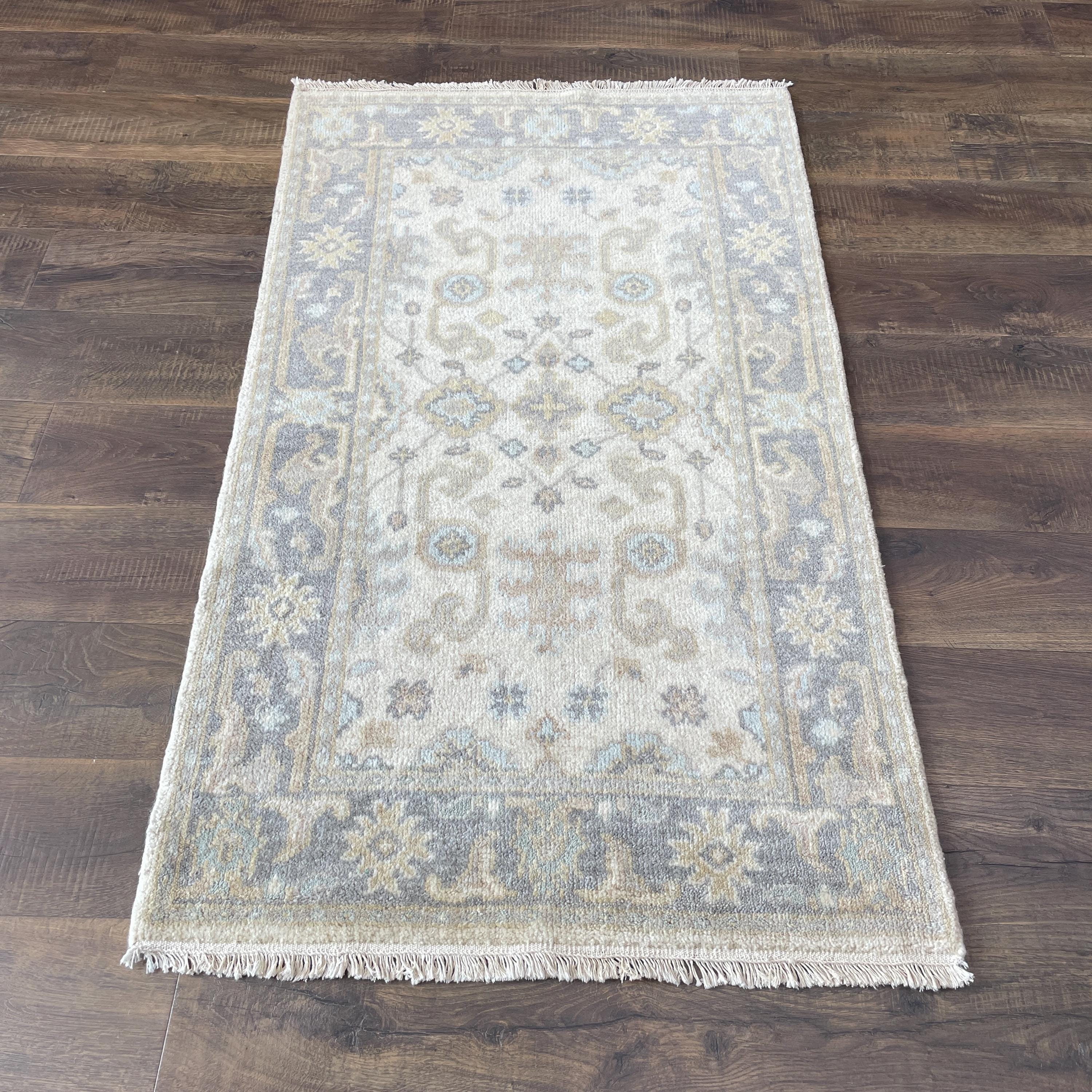 3'1" x 5'2" Handmade Hand-Knotted Wool Rug – Soft Blue and Beige Area Rug