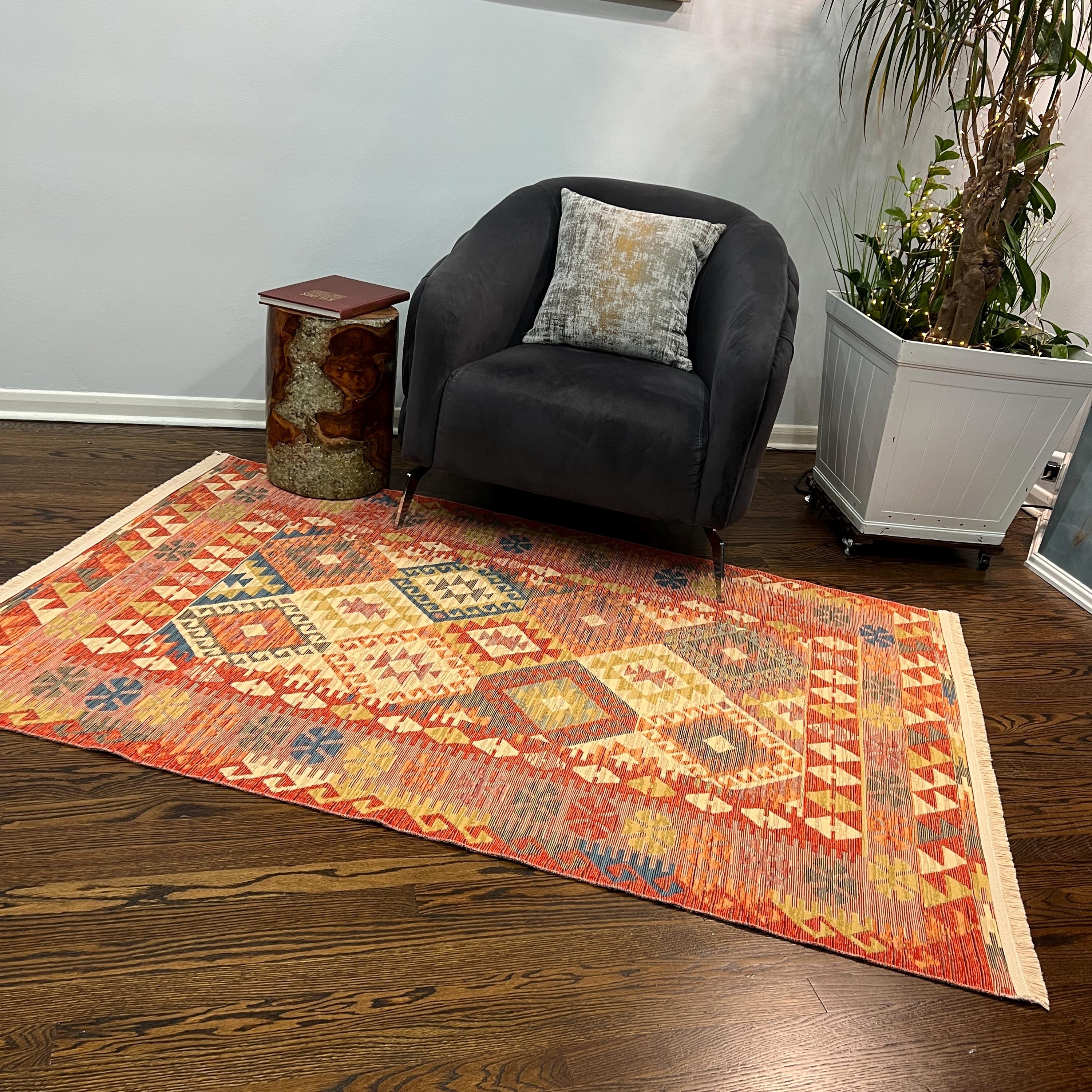 Boho Cotton Kilim Rug: Vibrant Tribal Diamond Design