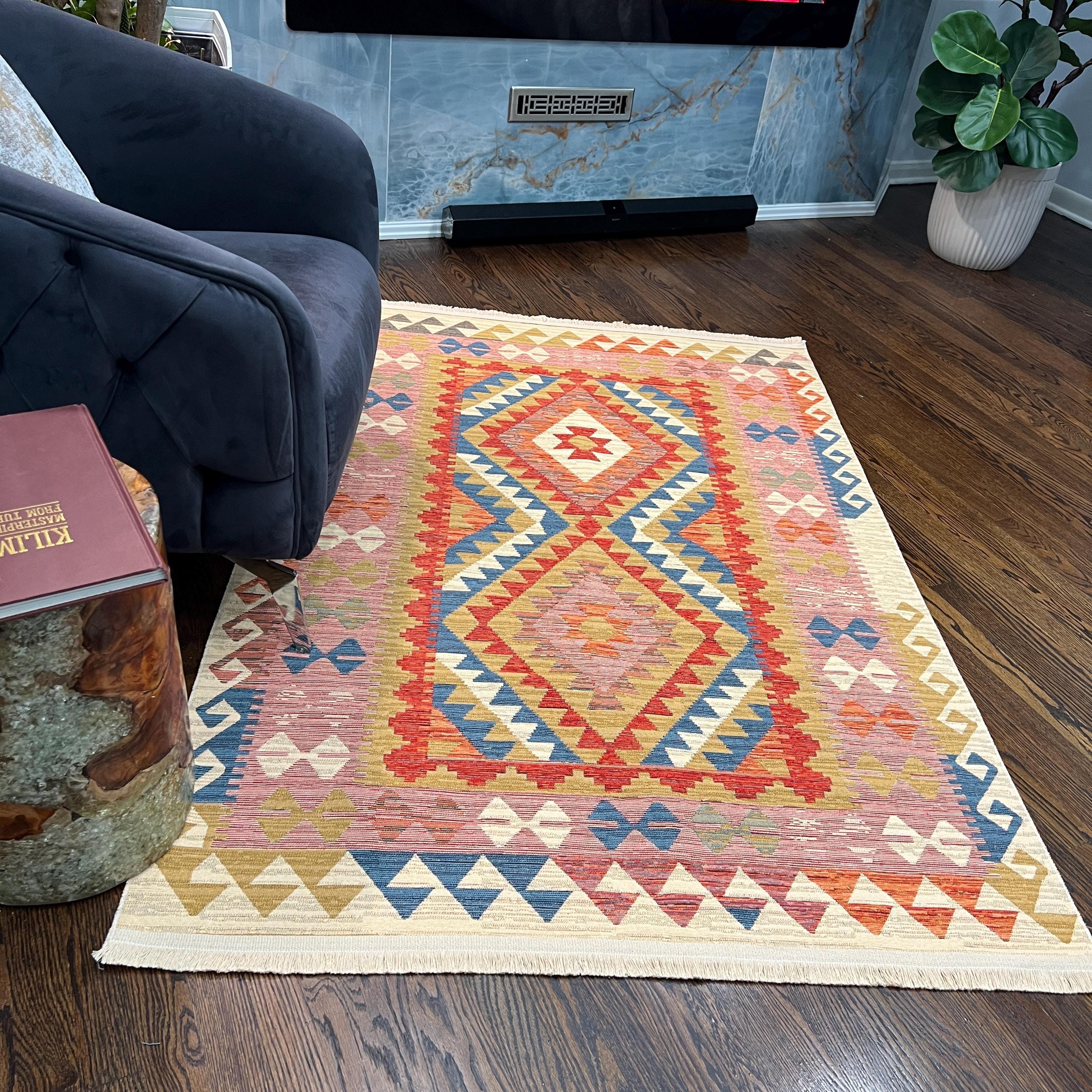 Red Kilim Rug: Bold Tribal Flatweave - 90% Cotton