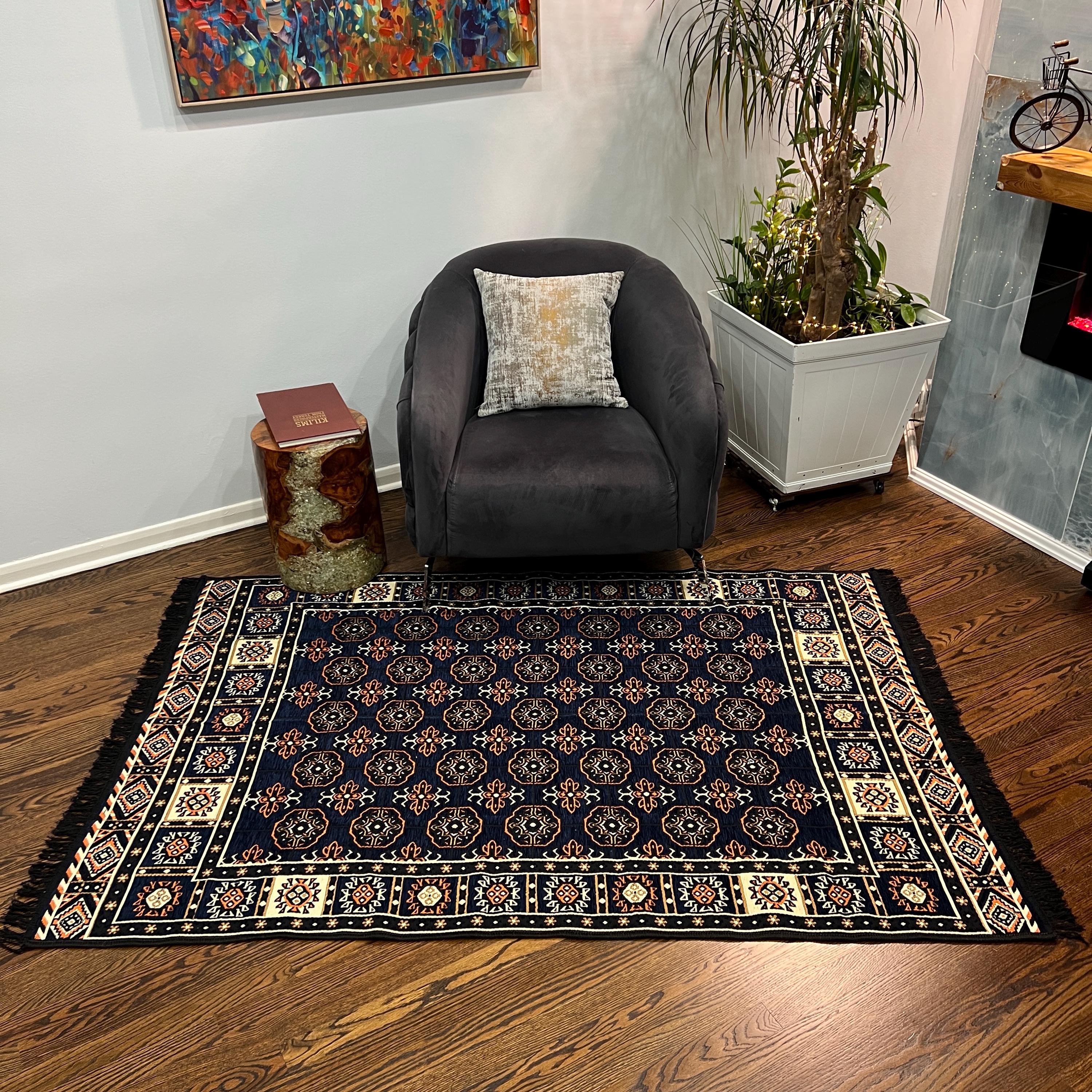 4'x6'2" Boho Style Rug – 90% Cotton Flatweave with Tribal Border Kilim