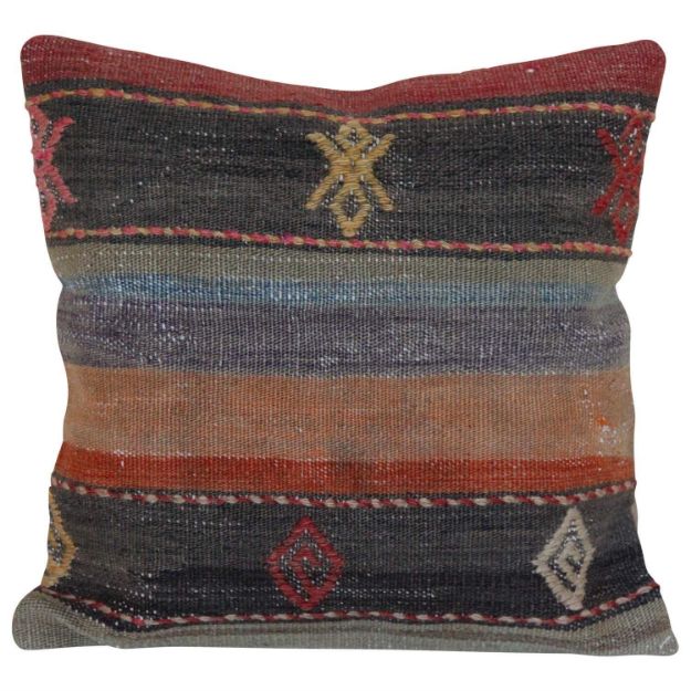 Aegean-Vintage-Kilim-Rug-Pillowcase 1