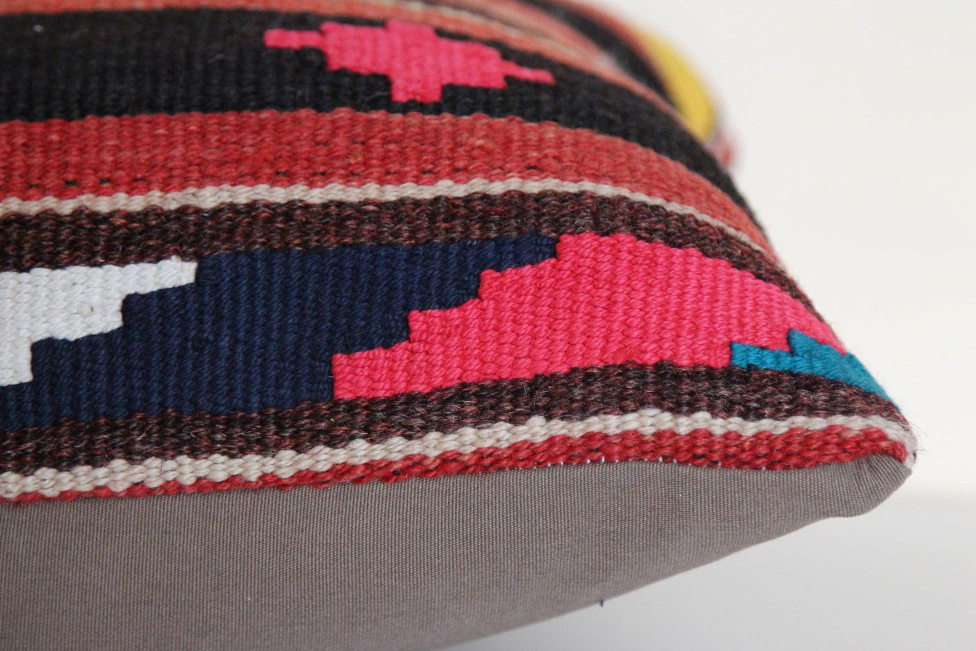 16'' Decorative Red Cushion Kilim Pillow ChicagoCozy Rugs Chicago