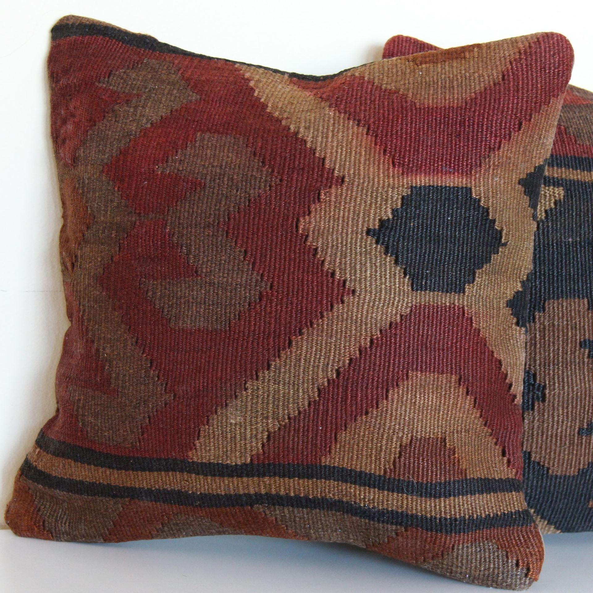 16'' Mediterranean Pillowcases A Pair ChicagoCozy Rugs Chicago