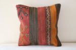 Vintage-Inspired-Throw-Kilim-Pillow 2