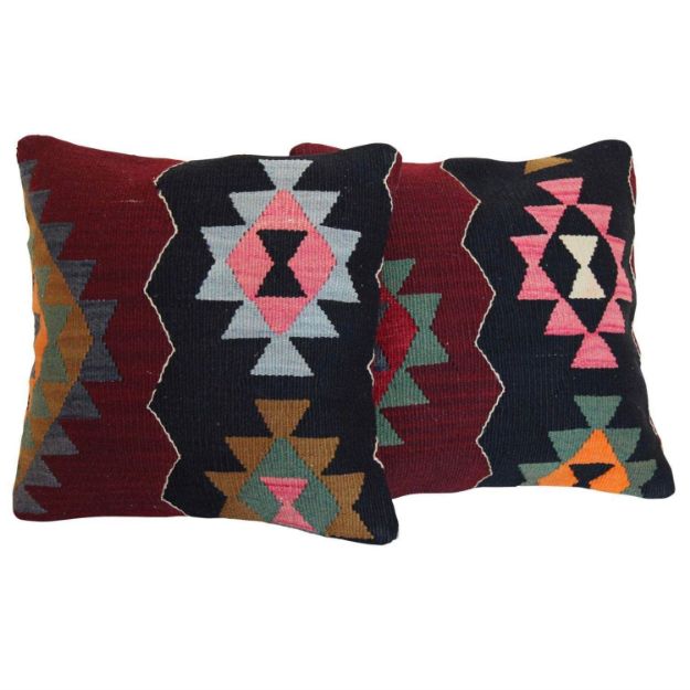 vintage-kilim-rug-pillow-a-pair 1